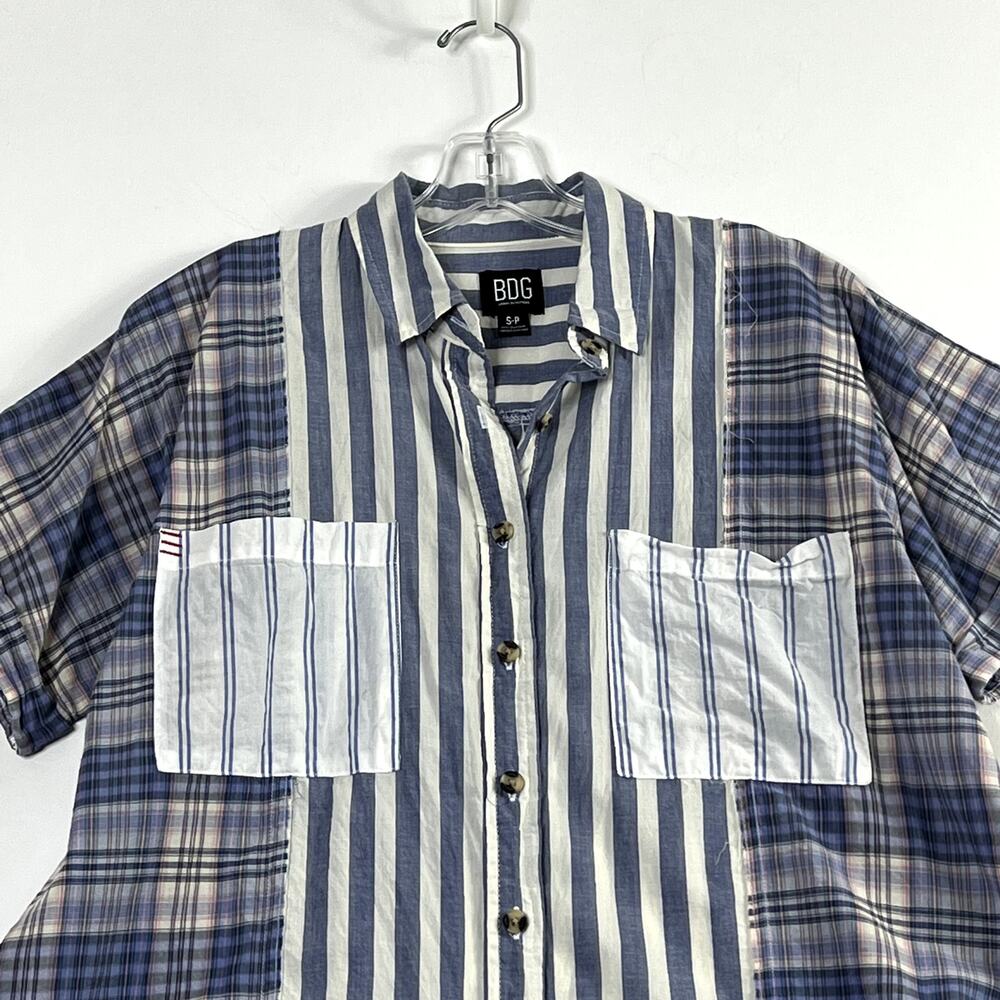 BDG Stevie Spliced Button Down Shirt Short Sleeve Relaxed Blue Womens Small - Picture 2 of 12